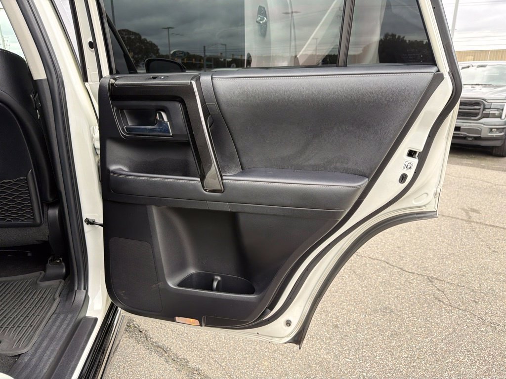 Used 2021 Toyota 4Runner Nightshade AWD/4WD image 20