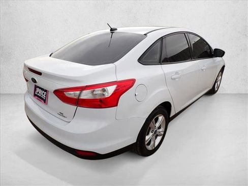 Used 2013 Ford Focus SE image 4