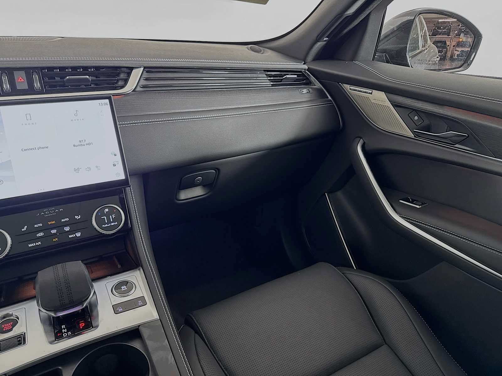 New 2026 Jaguar F-PACE R-Dynamic S AWD/4WD image 22