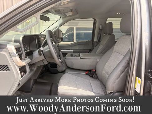Used 2025 Ford F250 XL w/ STX Appearance Package AWD/4WD image 9