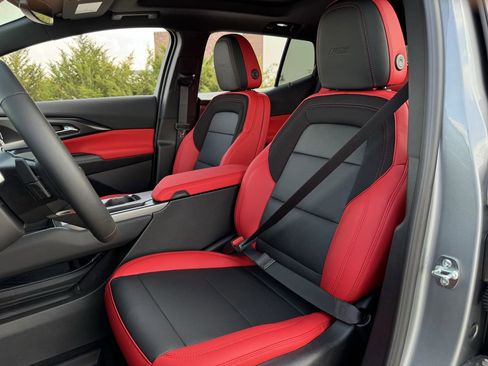 New 2026 Chevrolet Equinox EV RS image 37