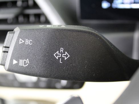 Certified 2023 BMW 330e w/ Premium Package image 29