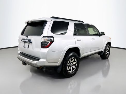 Used 2019 Toyota 4Runner TRD Off-Road Premium AWD/4WD image 4
