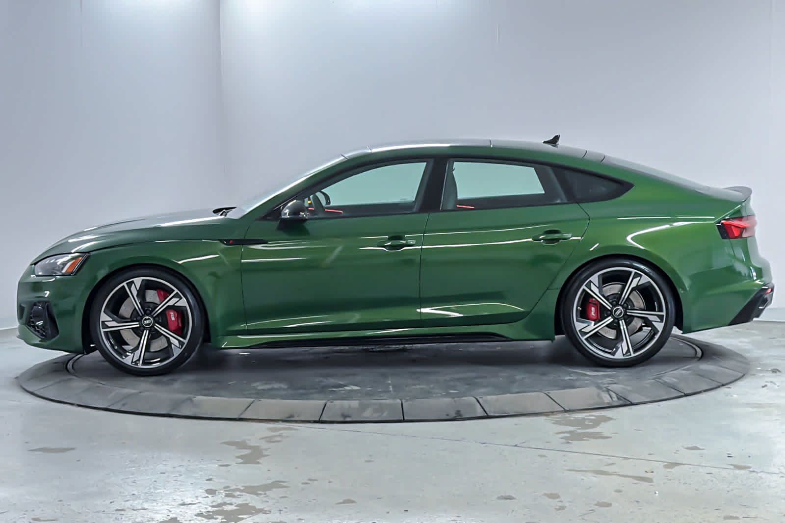 Used 2021 Audi RS 5 Sportback AWD/4WD image 5