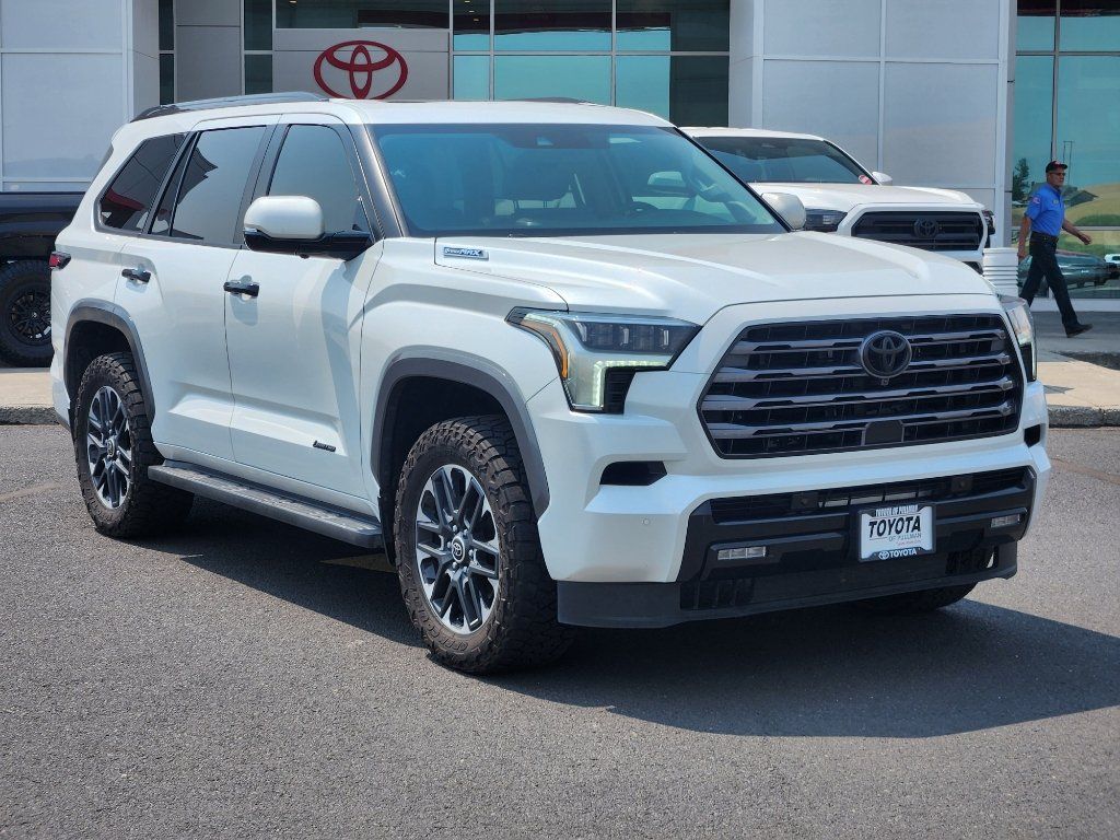 Used 2024 Toyota Sequoia Limited w/ Tow Technology Package AWD/4WD image 2