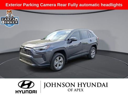 Used 2025 Toyota RAV4 XLE image 4