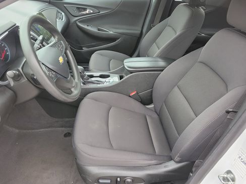 Used 2023 Chevrolet Malibu LT FWD image 9