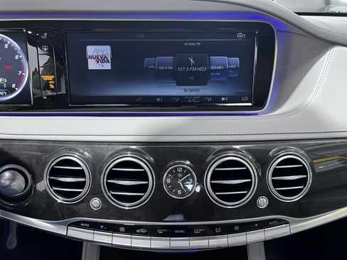 Used 2015 Mercedes-Benz S 550 Sedan image 21