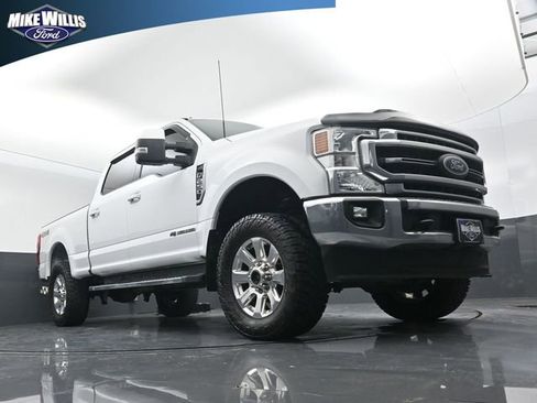 Used 2022 Ford F250 Lariat w/ Lariat Value Package image 17