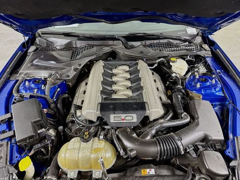 Used 2017 Ford Mustang GT image 28