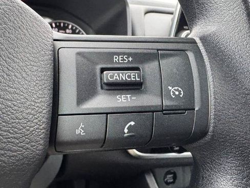Certified 2025 Nissan Rogue S FWD image 17