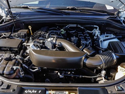 Used 2023 Dodge Durango GT AWD/4WD image 30