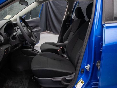 New 2025 Nissan Kicks Play S image 26