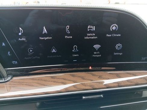 Used 2023 Cadillac Escalade Sport Platinum image 17