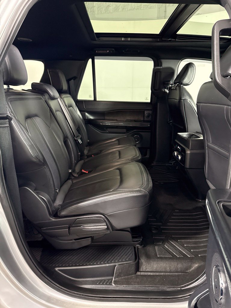 Used 2021 Ford Expedition Max Limited AWD/4WD image 18
