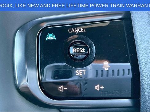 Used 2025 Nissan Armada PRO-4X image 25