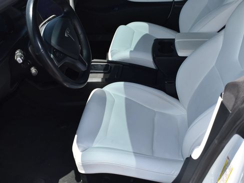 Used 2019 Tesla Model S 100D AWD/4WD image 11