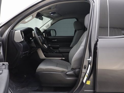 Used 2022 Toyota Tundra SR5 image 5