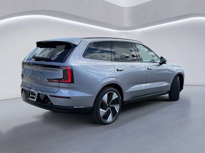 New 2026 Volvo EX90 Ultra