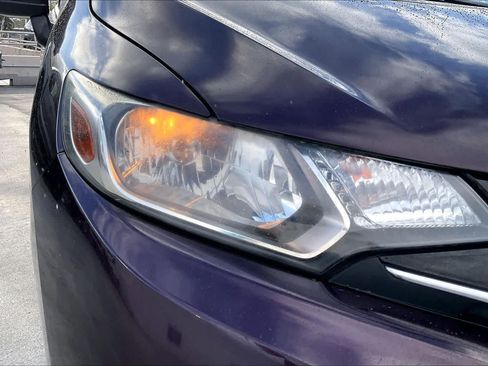 Used 2017 Honda Fit EX image 31