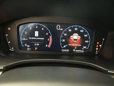 Used 2025 Acura Integra FWD image 11