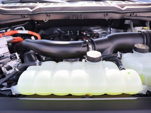 New 2025 Ford F150 Lariat w/ Equipment Group 502A High image 22