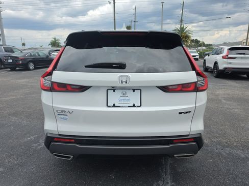 Certified 2025 Honda CR-V Sport-L image 5