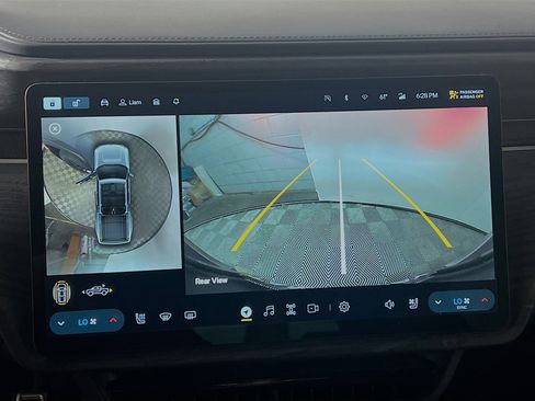 Used 2023 Rivian R1T Adventure image 25