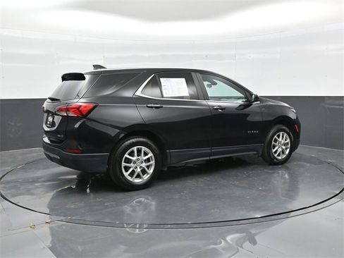 Used 2023 Chevrolet Equinox LT image 7