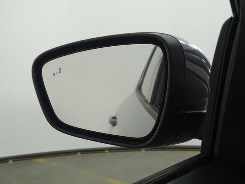 Used 2020 Ford Escape SE image 37