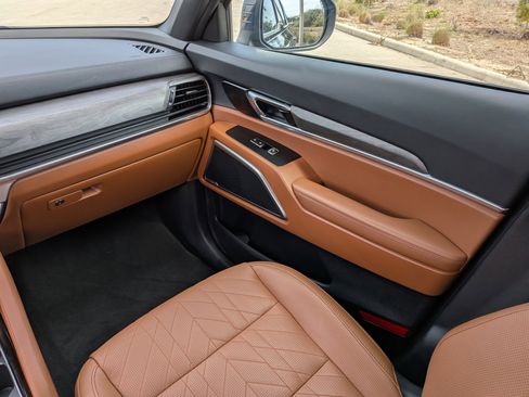 Used 2025 Kia Telluride EX X-Line image 22