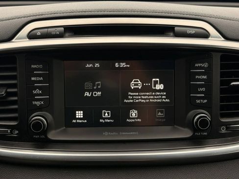 Used 2017 Kia Sorento EX w/ EX Premium Package AWD/4WD image 18