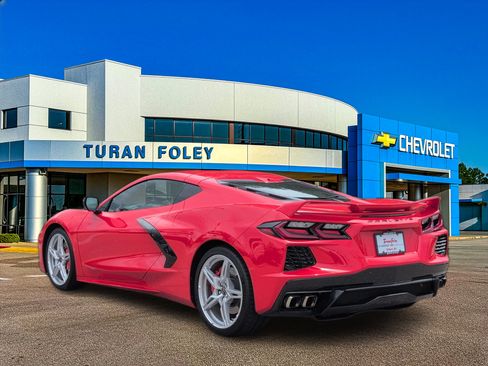 Used 2021 Chevrolet Corvette Stingray Preferred Cpe w/ Z51 Performance Package RWD image 3