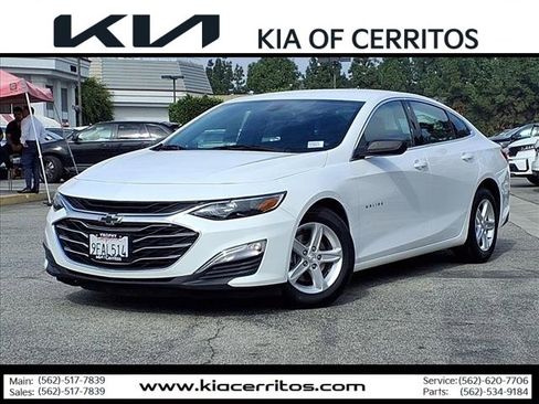 Used 2020 Chevrolet Malibu LS image 1