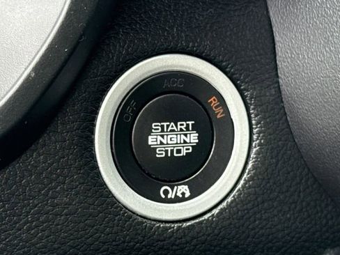 Used 2019 RAM 1500 Big Horn AWD/4WD image 46