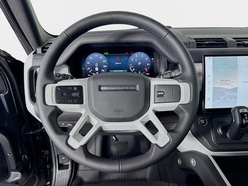 New 2026 Land Rover Defender 110 X-Dynamic SE image 12