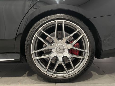 Used 2019 Mercedes-Benz E 63 AMG S image 8