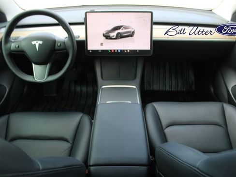 Used 2022 Tesla Model 3 Long Range AWD/4WD image 15