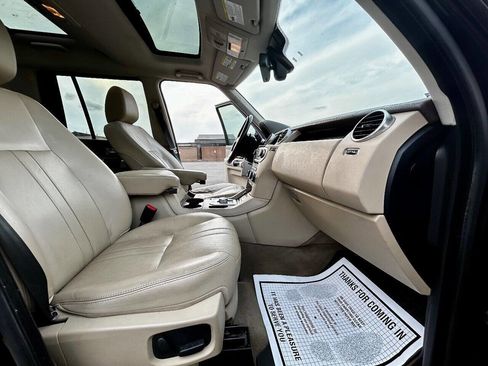 Used 2016 Land Rover LR4 HSE Silver Edition image 30