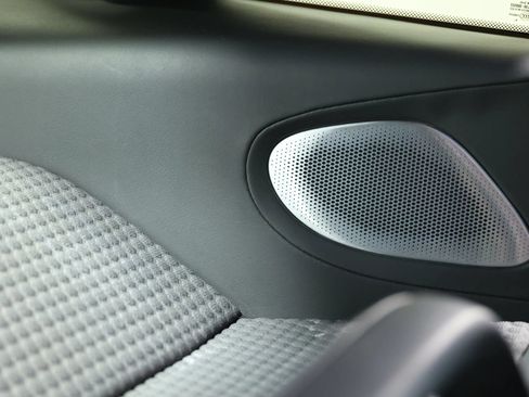 Used 2021 McLaren GT RWD image 98