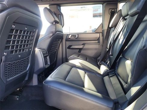New 2025 Ford Bronco Badlands w/ Sasquatch Package image 5