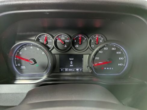 Used 2020 Chevrolet Silverado 1500 Custom w/ Custom Value Package AWD/4WD image 6