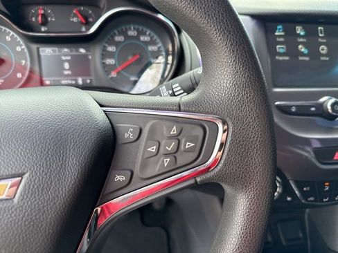 Used 2018 Chevrolet Cruze LT w/ Convenience Package image 21