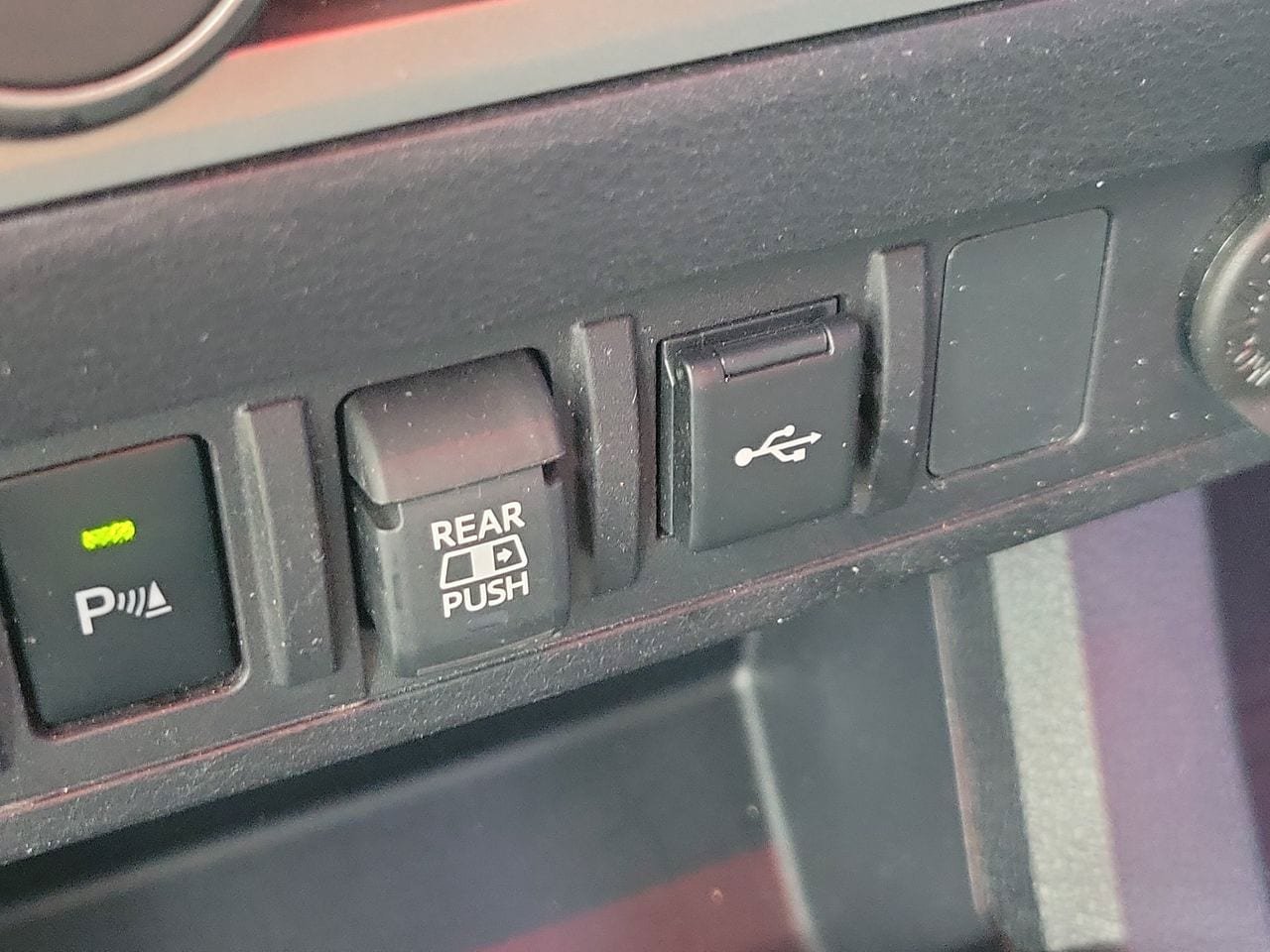 Used 2022 Toyota Tacoma SR5 w/ Trail Edition AWD/4WD image 29