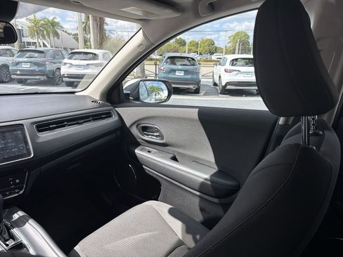 Certified 2022 Honda HR-V EX image 11