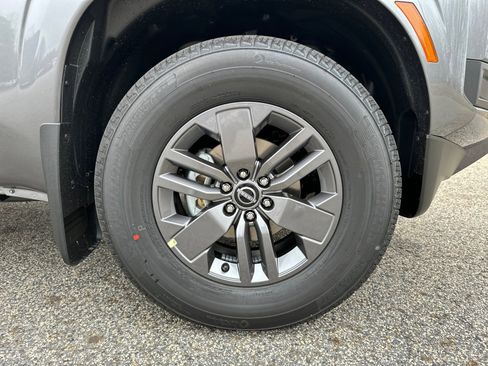 New 2026 Nissan Frontier SV w/ SV Convenience Package image 12