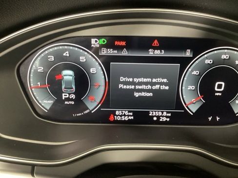 Certified 2025 Audi Q5 2.0T Premium image 32