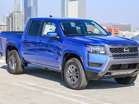 New 2026 Nissan Frontier SV w/ Tow Package AWD/4WD image 3
