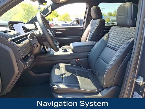 Used 2025 GMC Sierra EV Denali AWD/4WD image 2