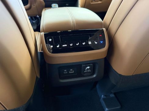 Used 2025 INFINITI QX60 Autograph image 22